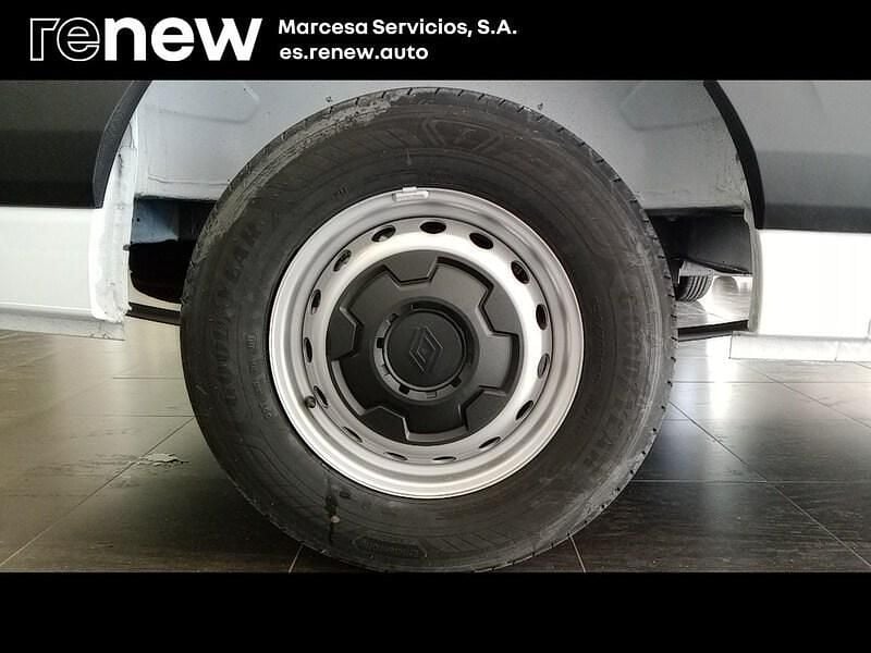 Begagnad Renault Master 130 HK (95 kW) 2025 Vit Minibuss