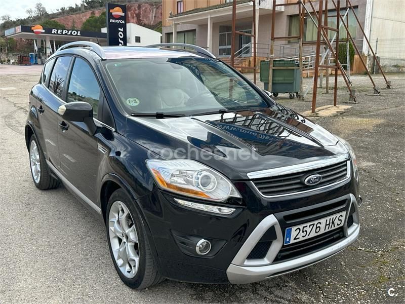 Negro Usado 2012 Ford Kuga Individual SUV | 9200 € (Precio justo) - Imagen 1/4
