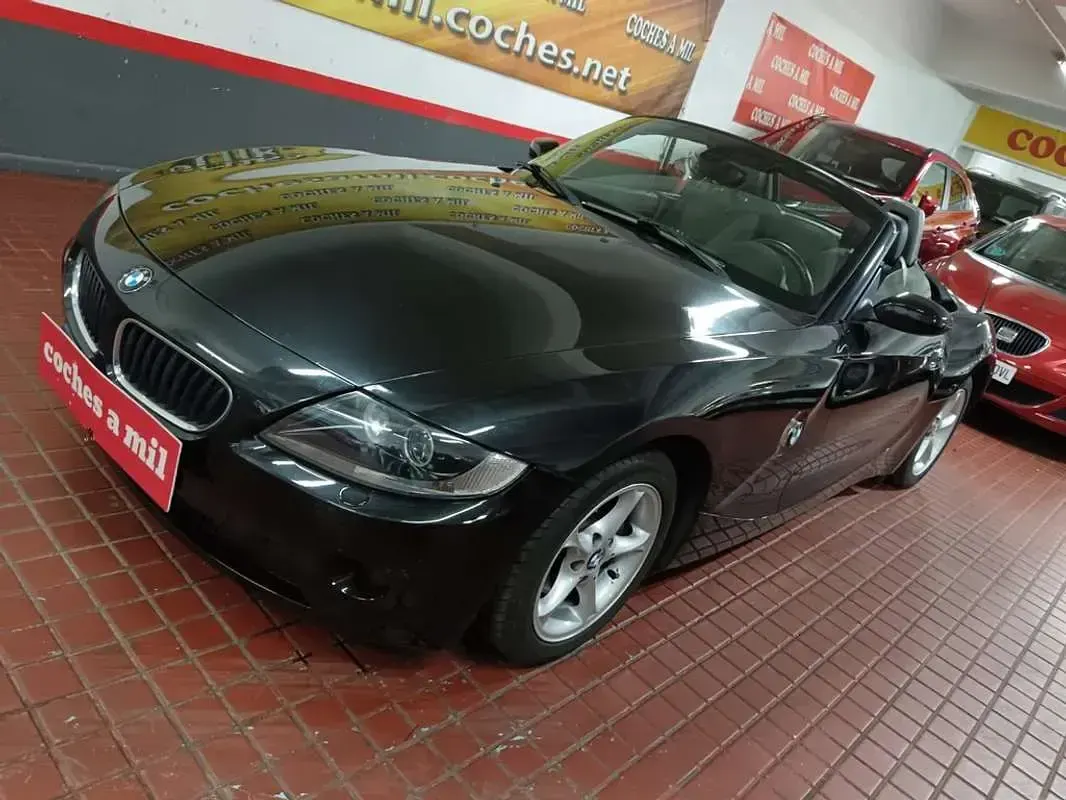 Usado BMW Z4 170 CV (125 kW) 2005 Negro Descapotable