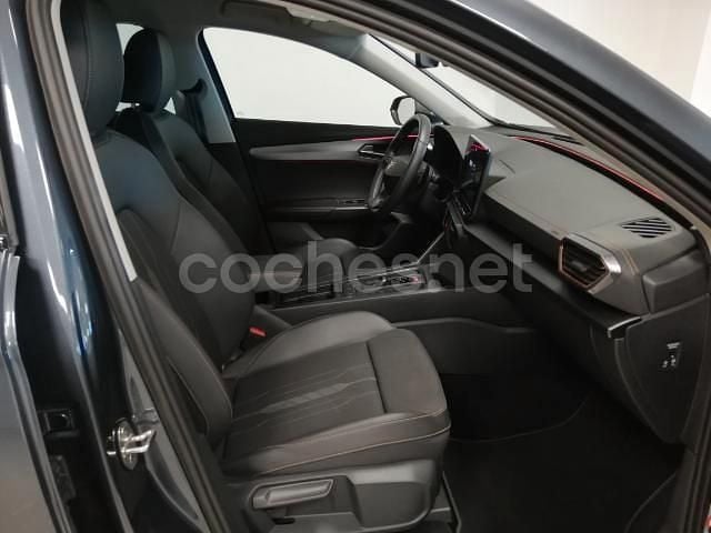 Usado Cupra Formentor 150 CV (110 kW) 2022 Gris / plata SUV