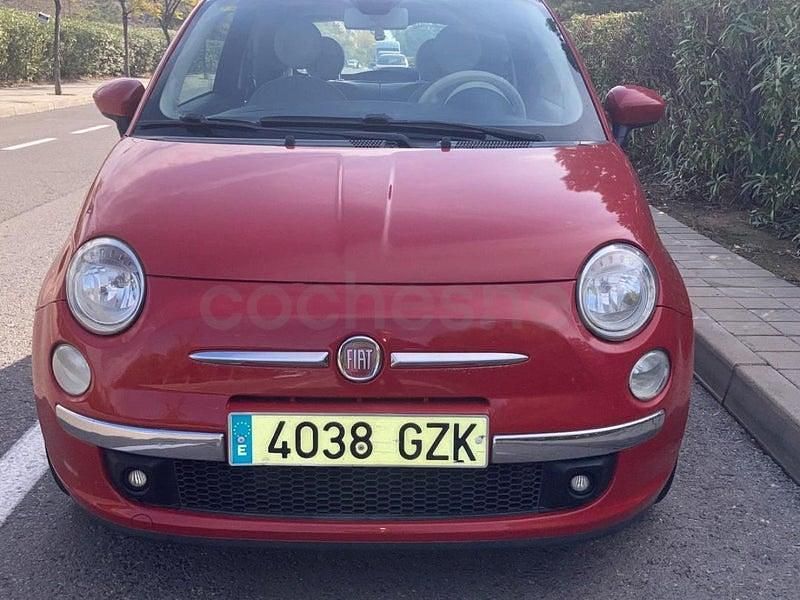 Usado Fiat 500 Pop 75 HP (55 kW) 2010 Vermelho Sedan