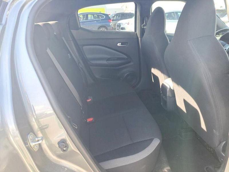 Usado Nissan Juke N-Connecta 114 CV (83 kW) 2021 Gris SUV