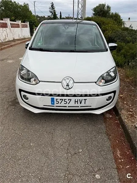Usado VW up! high up! 75 CV (55 kW) 2014 Blanco Utilitario