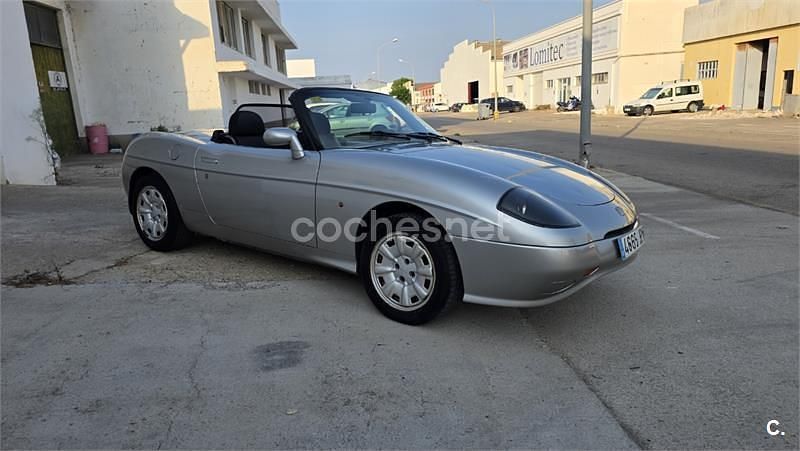 Usado Fiat Barchetta 130 CV (95 kW) 2000 Gris / plata Descapotable