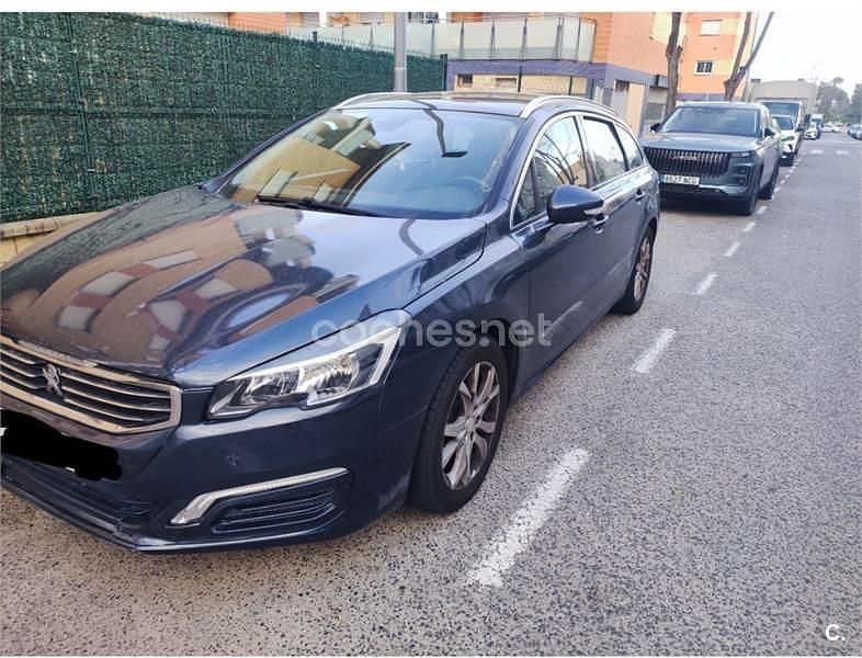 Usado Peugeot 508 SW Active 115 CV (84 kW) 2015 Azul Familiar