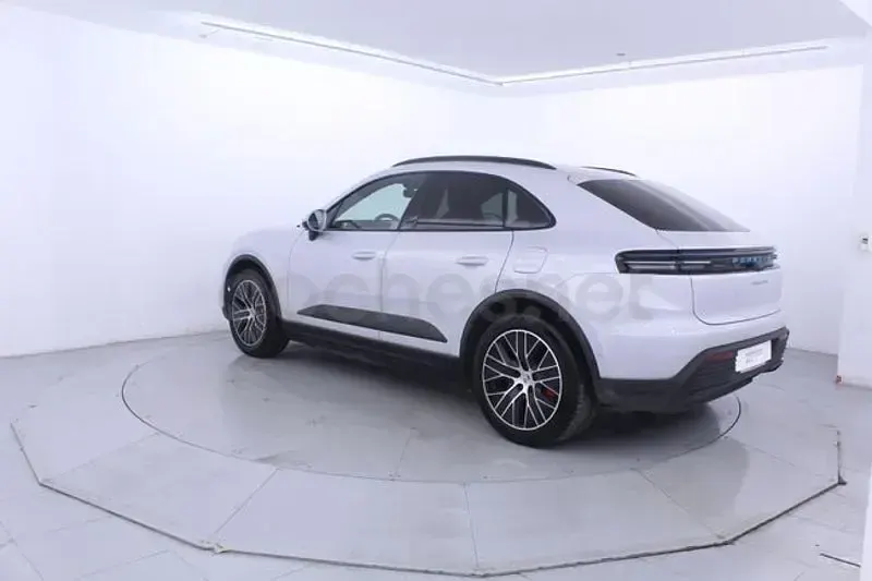 Usado Porsche Macan 2024 Eléctrico SUV
