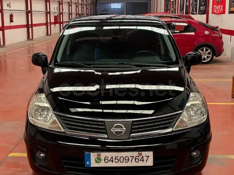 Usado Nissan Tiida Tekna 105 CV (77 kW) 2008 Negro Berlina