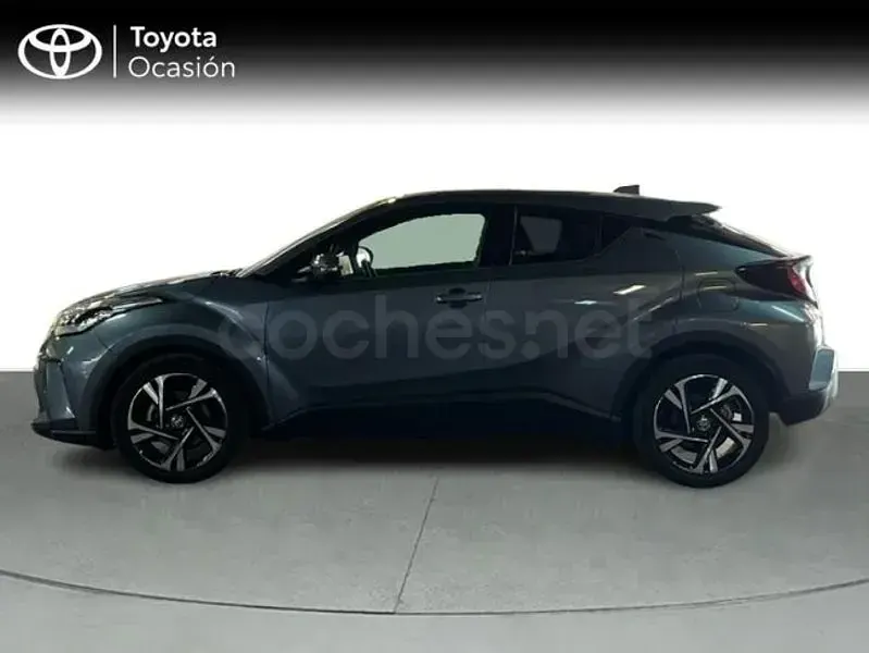 Usado Toyota C-HR Advance 122 CV (89 kW) 2022 Gris / plata SUV