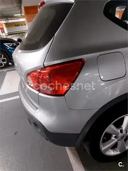 Usado Nissan Qashqai Tekna 140 CV (102 kW) 2008 Gris / plata SUV
