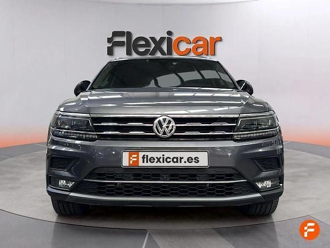 Usado VW Tiguan Sportline 220 CV (161 kW) 2018 Gris SUV