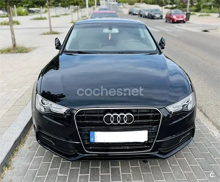 Usado Audi A5 S-Line 177 CV (130 kW) 2014 Negro Coupe