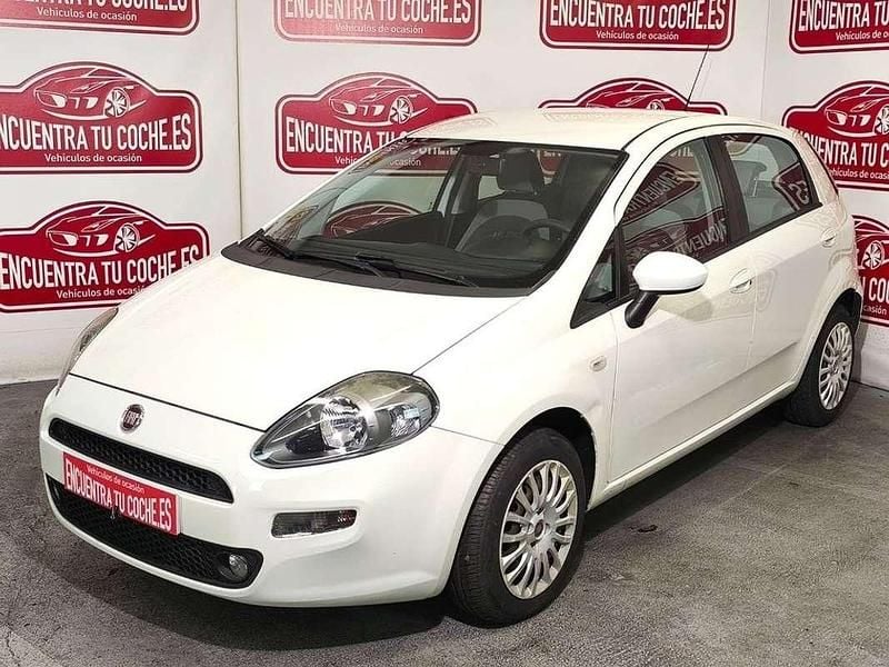 Usado Fiat Punto Pop 75 CV (55 kW) 2013 Blanco Utilitario