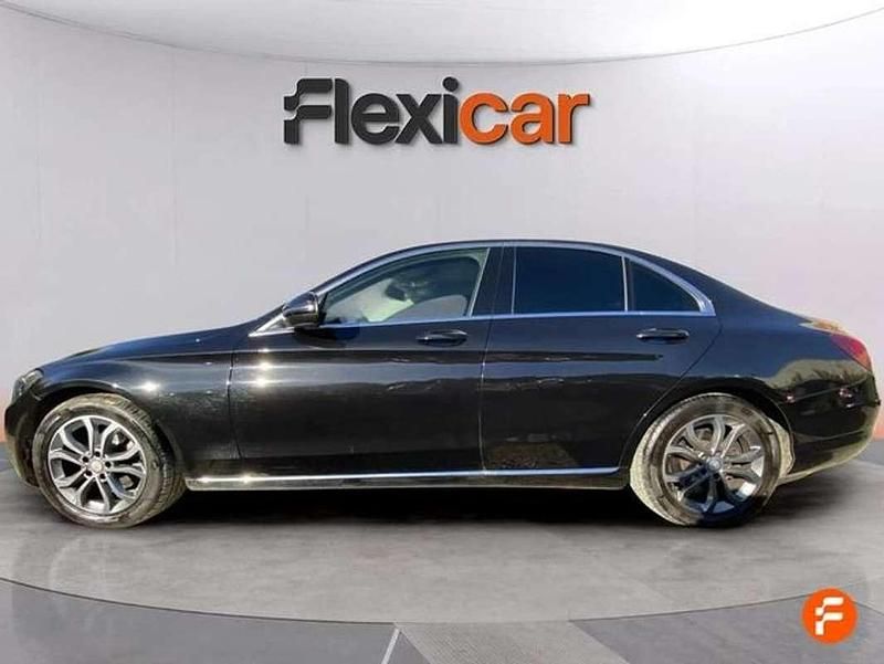 Usado Mercedes C180 156 CV (114 kW) 2016 Negro Berlina