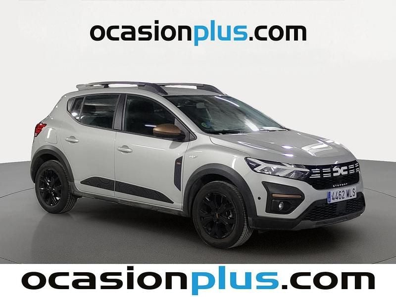 Usado Dacia Sandero Extreme 101 CV (74 kW) 2023 Gris Utilitario