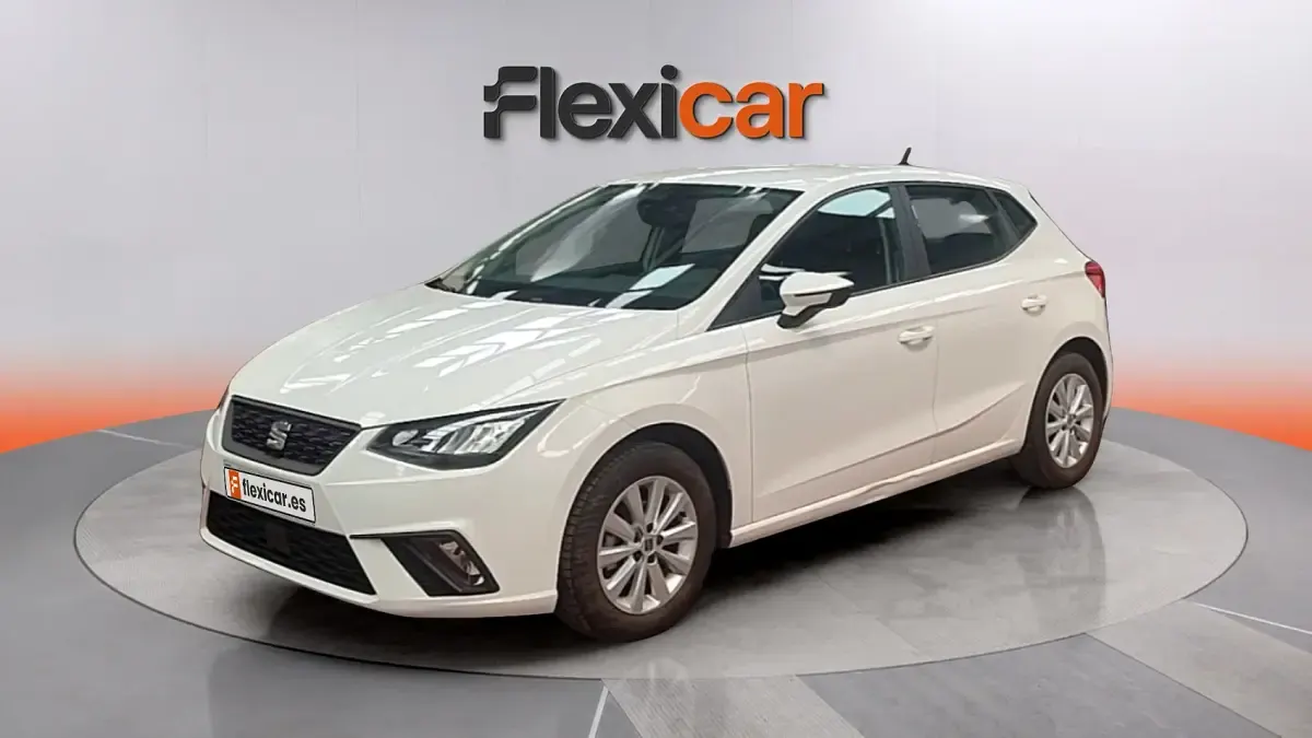 Usado Seat Ibiza Reference 80 CV (58 kW) 2023 Blanco Utilitario