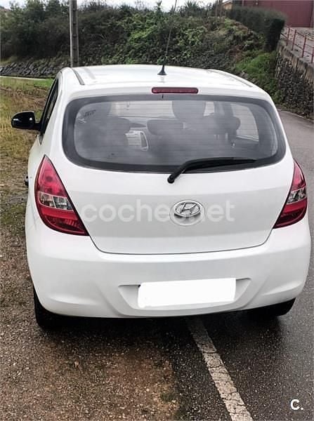 Occasion Hyundai i20 Classic 78 ch (57 kW) 2012 Blanc Citadine