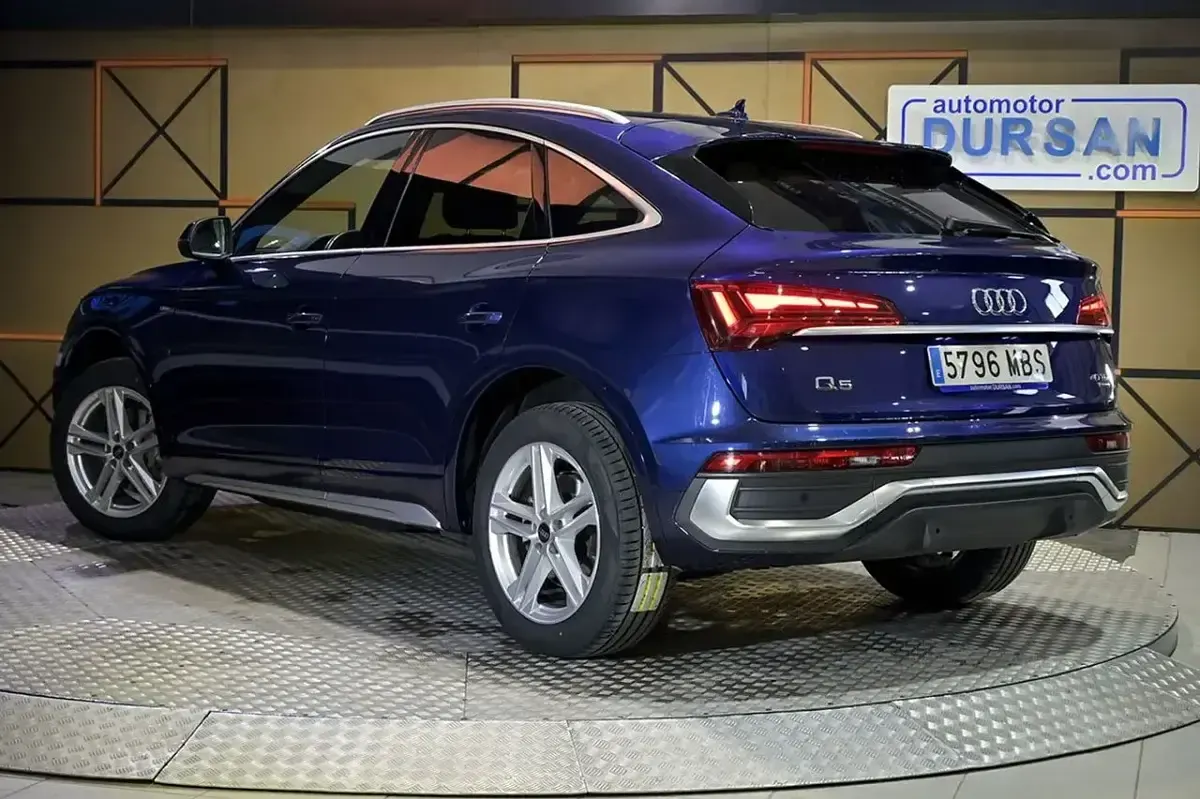 Usado Audi Q5 S-Line 204 CV (150 kW) 2022 Azul SUV