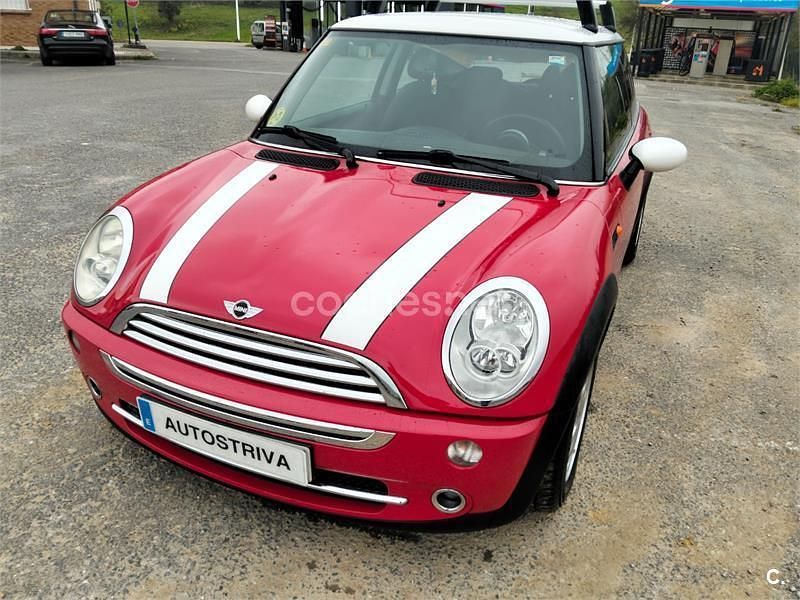 Usado Mini Cooper 120 CV (88 kW) 2005 Rojo Utilitario