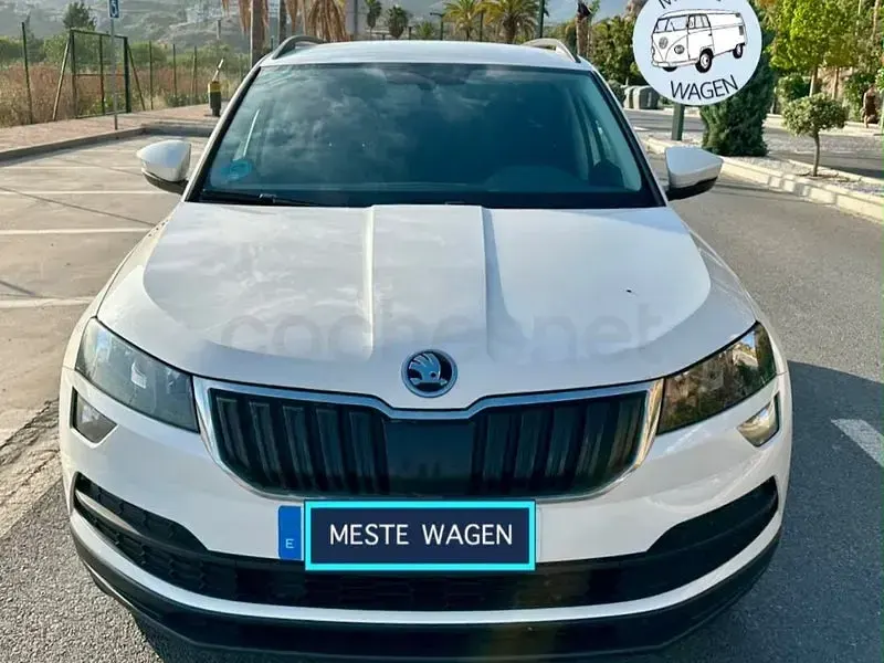 Usado Skoda Karoq Ambition 150 CV (110 kW) 2019 Blanco SUV