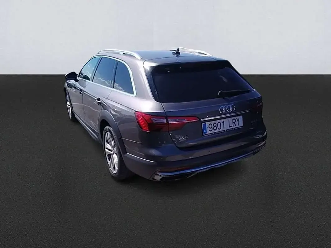 Usado Audi A4 Allroad 204 CV (150 kW) 2021 Gris Familiar