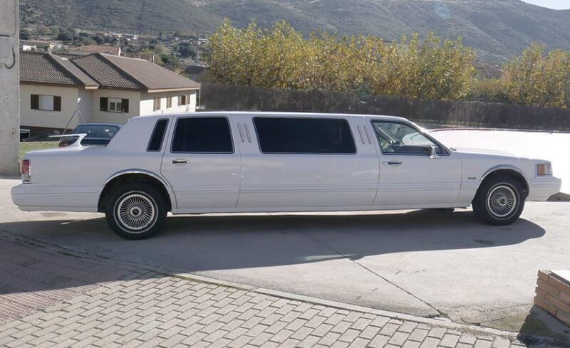 Usado Ford Lincoln 214 CV (157 kW) 1992 Blanco Berlina