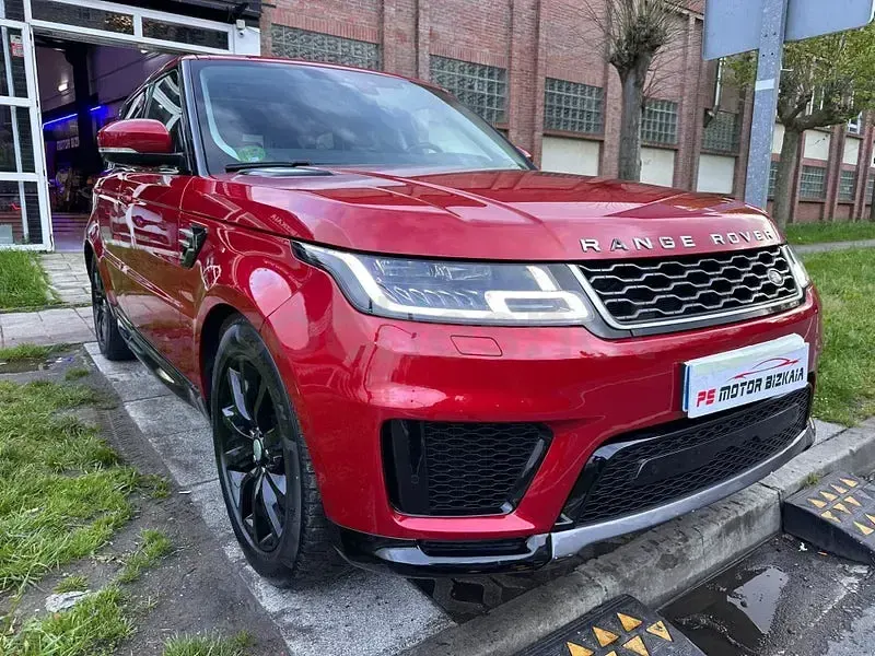 Begagnad Land Rover Range Rover Sport HSE 300 HK (220 kW) 2019 Röd SUV