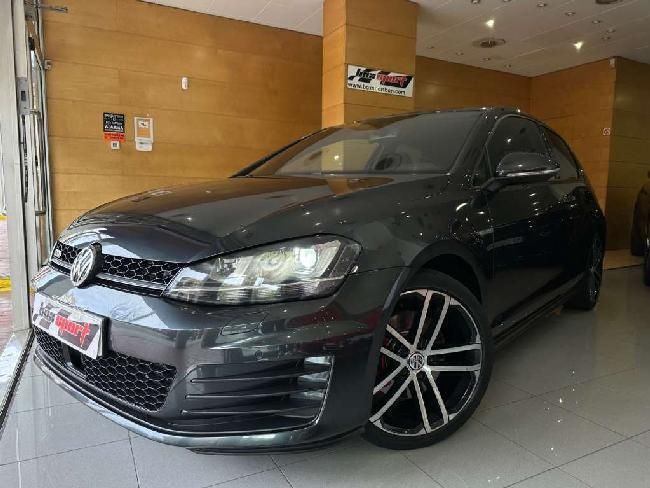 Gris metalizado Usado 2016 VW Golf VII GTD Utilitario | 18.900 € (Buen precio) - Imagen 1/4