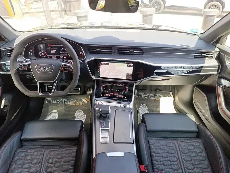 Usado Audi RS6 600 CV (441 kW) 2020 Negro Familiar