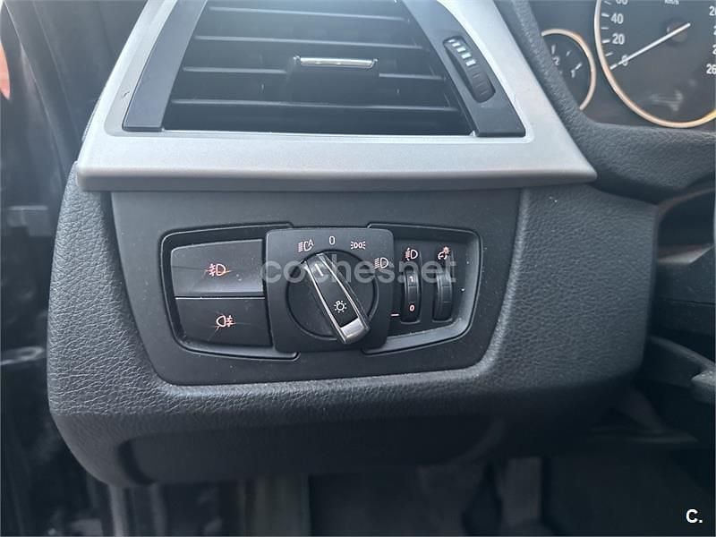 Gris / plata Usado 2014 BMW 318 Gran Turismo Berlina | 8300 € (Super precio) - Imagen 1/4