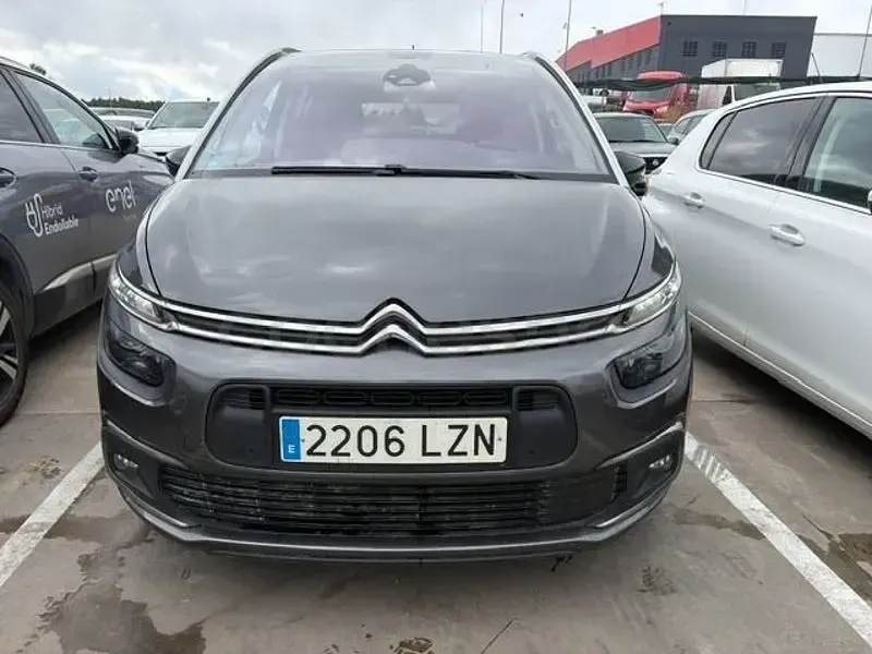 Usado Citroën C4 SpaceTourer Shine 130 CV (95 kW) 2022 Gris / plata Monovolumen