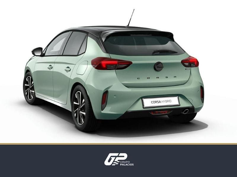 Nuevo Opel Corsa 110 CV (80 kW) 2025 Verde Berlina