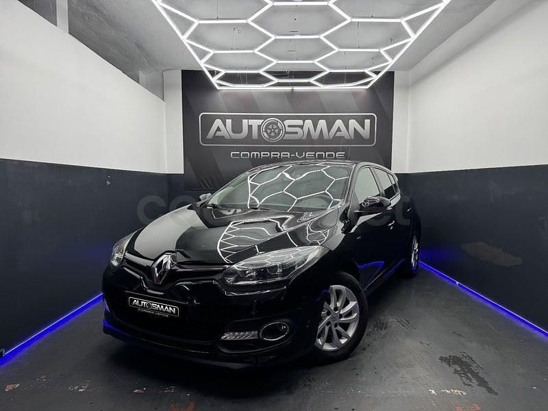 Usado Renault Mégane LIMITED 115 CV (84 kW) 2015 Negro Berlina