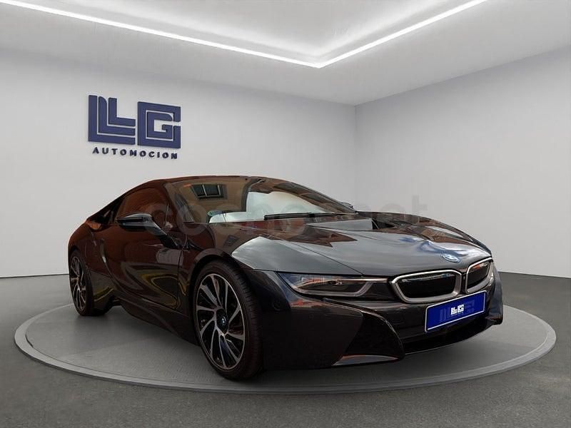 Käytetty BMW i8 362 HP (266 kW) 2017 Musta Coupe - kaksiovinen