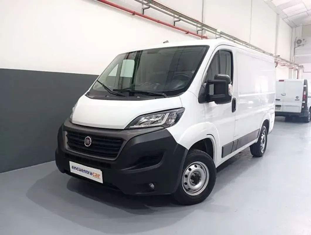 Usado Fiat Ducato 140 CV (102 kW) 2021 Blanco Van