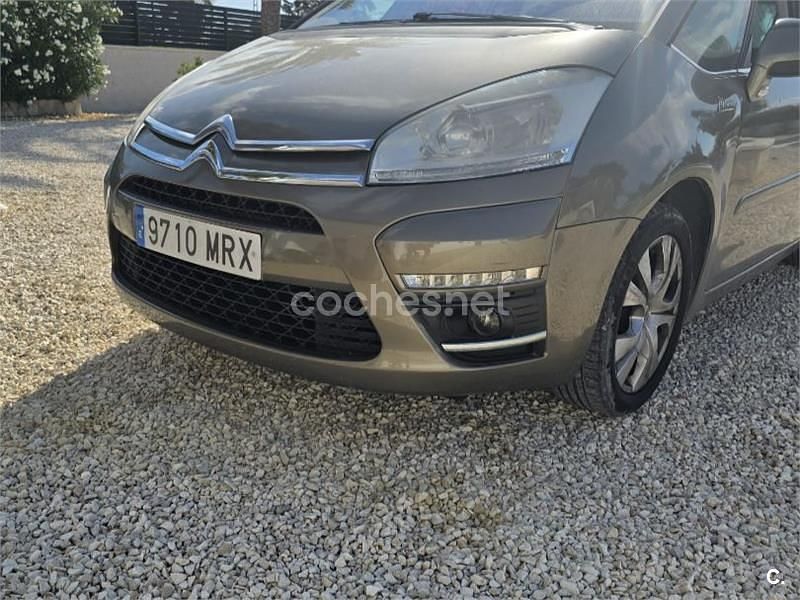 Usado Citroën C4 Picasso Business Class 112 CV (82 kW) 2012 Gris / plata Monovolumen