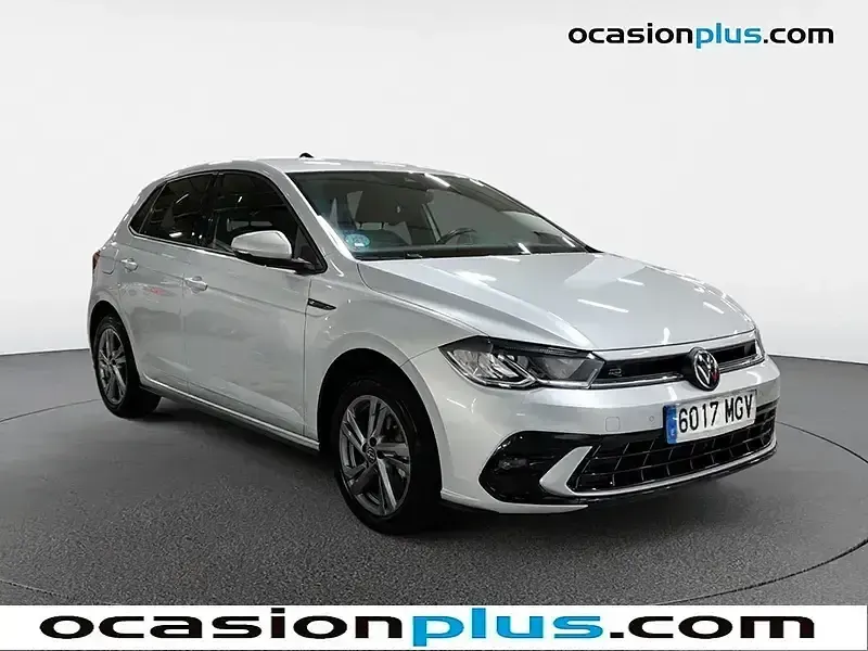 Usado VW Polo R-line 110 CV (80 kW) 2023 Gris Berlina