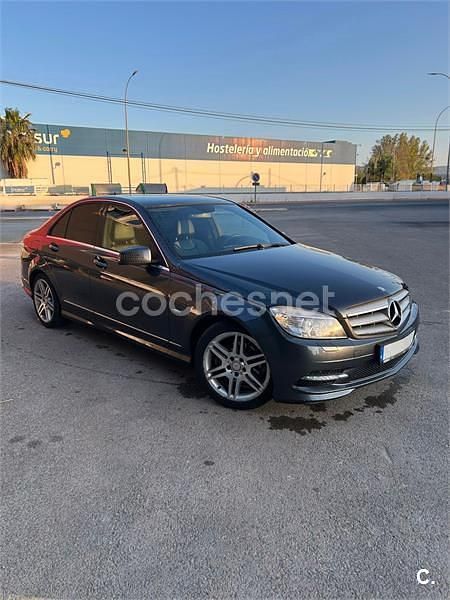 Usado Mercedes C200 Avantgarde 184 CV (135 kW) 2010 Gris / plata Berlina