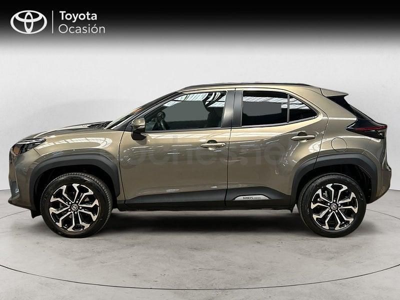 Usado Toyota Yaris Cross Active 116 CV (85 kW) 2025 Beige SUV