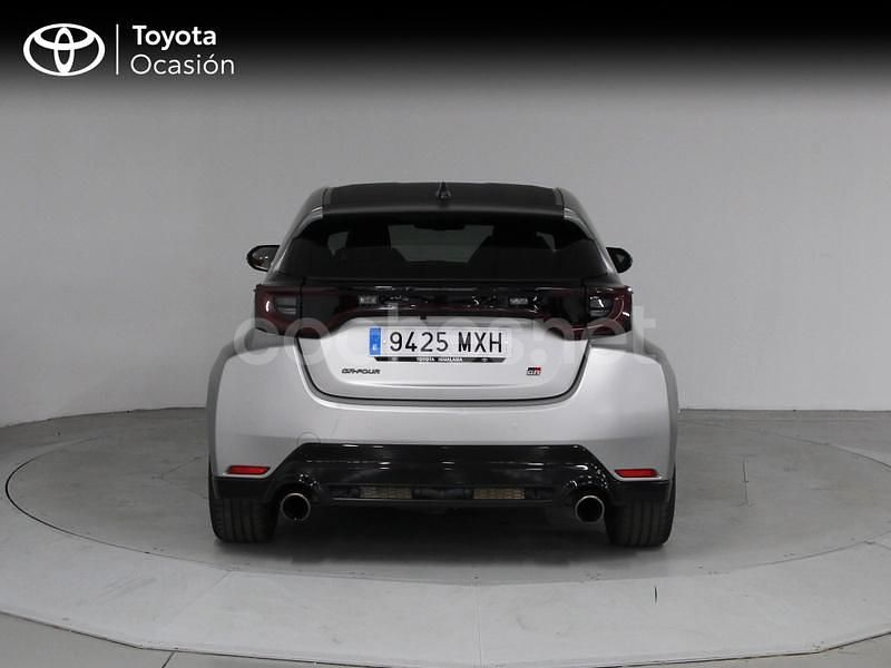 Usado Toyota Yaris 276 CV (202 kW) 2024 Blanco Berlina