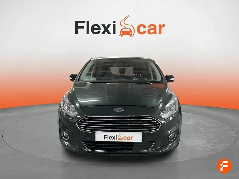 Usado Ford S-MAX Titanium 150 CV (110 kW) 2016 Gris Monovolumen