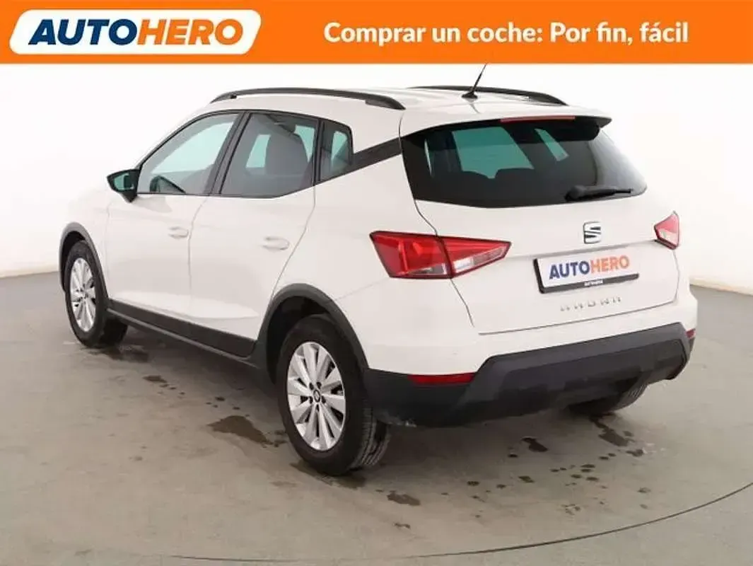 Usado Seat Arona Style 116 CV (85 kW) 2019 Blanco SUV