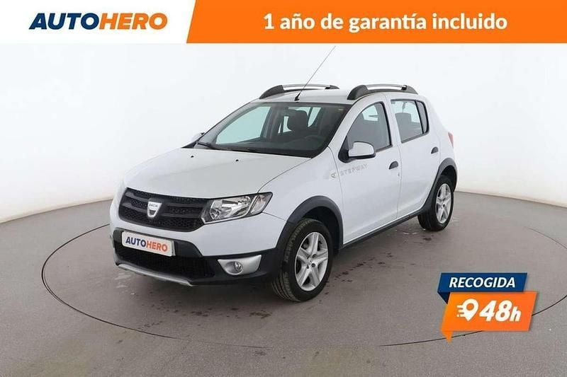 Blanco Usado 2015 Dacia Sandero Stepway Utilitario | 9099 € (Precio justo) - Imagen 1/3