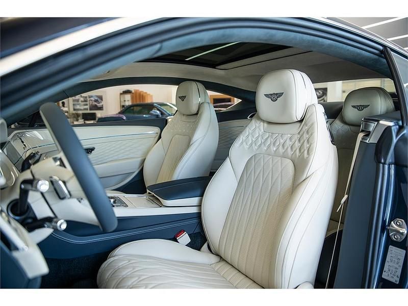 Nuevo Bentley Continental GT 680 CV (500 kW) 2025 Azul Coupe