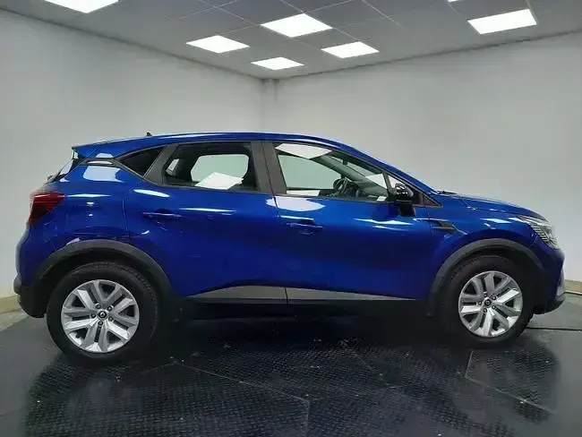 Usado Renault Captur Intens 91 CV (66 kW) 2022 Azul SUV