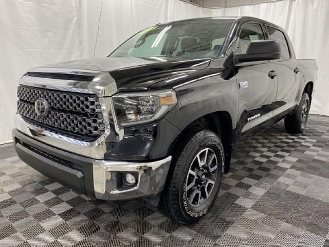 Negro Usado 2018 Toyota Tundra SR5 Recogida | 64.800 € - Imagen 1/4