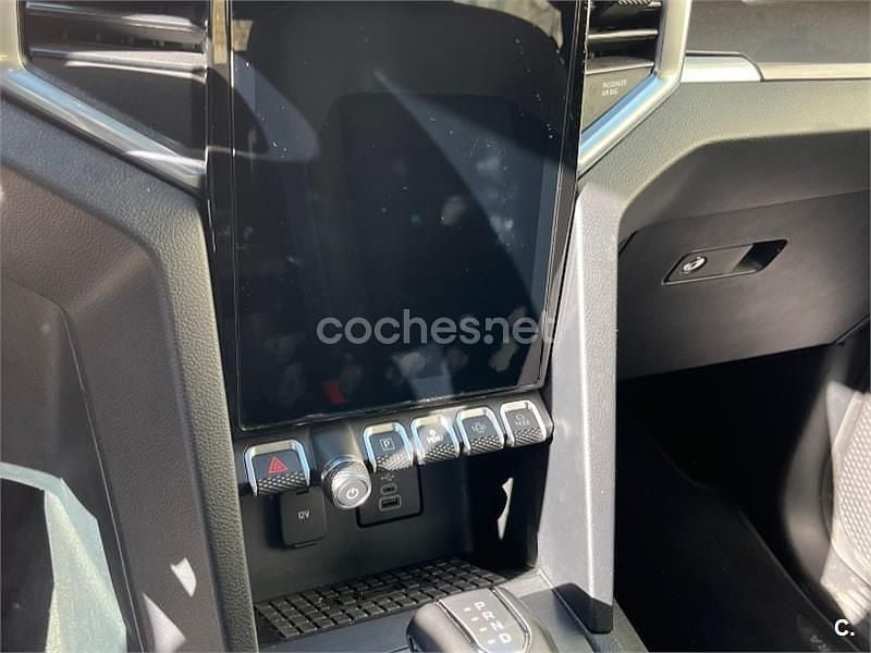 Usado VW Amarok Aventura 240 CV (176 kW) 2025 Negro Pickup/Camioneta