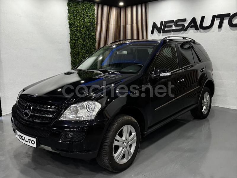 Usado Mercedes ML280 190 CV (139 kW) 2007 Negro SUV