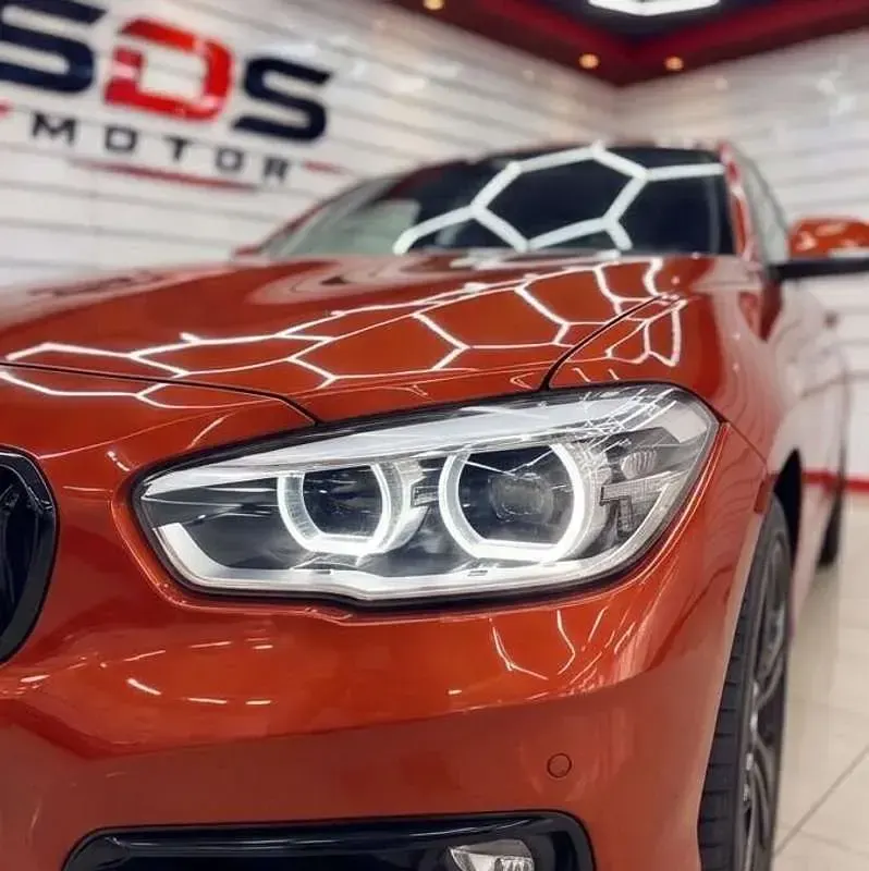 Usado BMW 118 M Sport 150 CV (110 kW) 2018 Naranja Utilitario