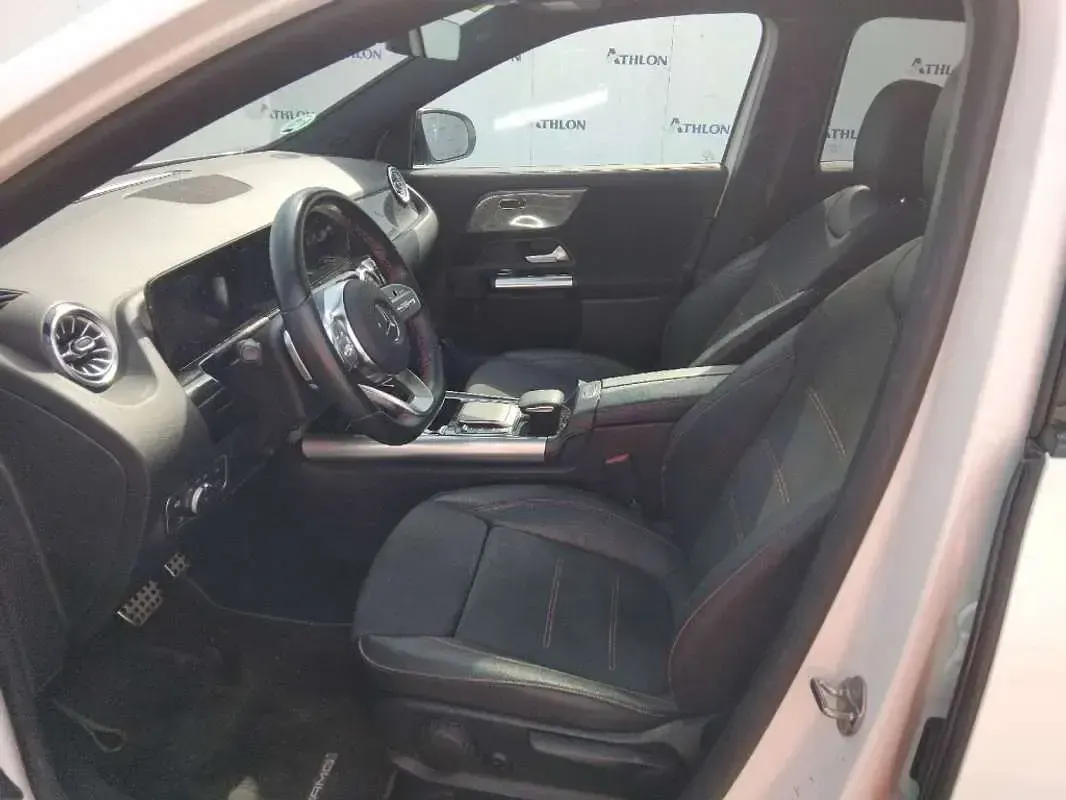 Usado Mercedes GLA220 190 CV (139 kW) 2022 Blanco SUV