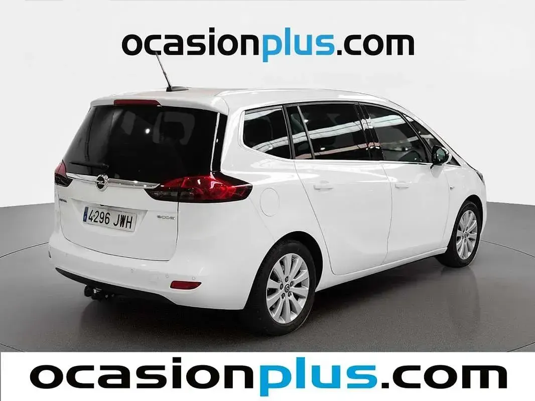 Usado Opel Zafira Tourer Excellence 140 CV (102 kW) 2017 Blanco Monovolumen